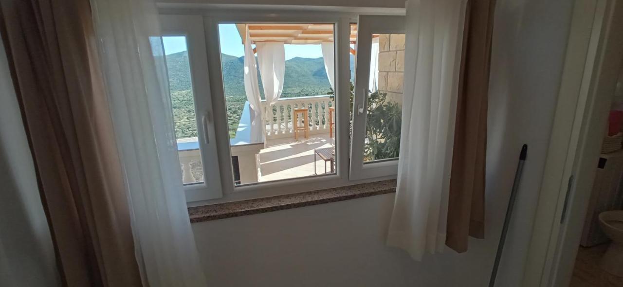 Holiday Home Peran Grebastica Ngoại thất bức ảnh