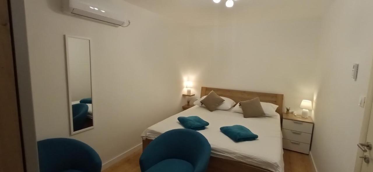 Holiday Home Peran Grebastica Ngoại thất bức ảnh