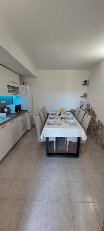 Holiday Home Peran Grebastica Ngoại thất bức ảnh